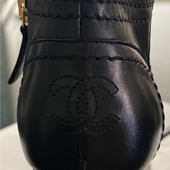 CHANEL Black Lambskin Leather Gold Chain Around Wedge Ankle
Boots Booties - Picture 6 of 11